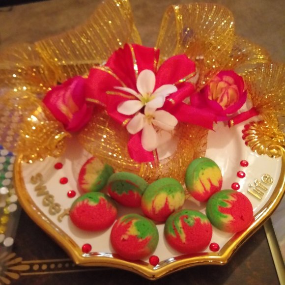 Collectibles - Picture 3 of 16